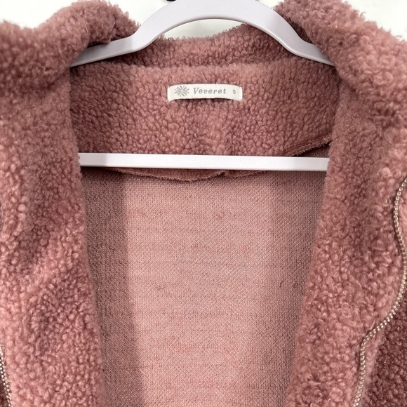 Verevet Soft Pink Teddy Zip Front Jacket - Picture 5 of 6